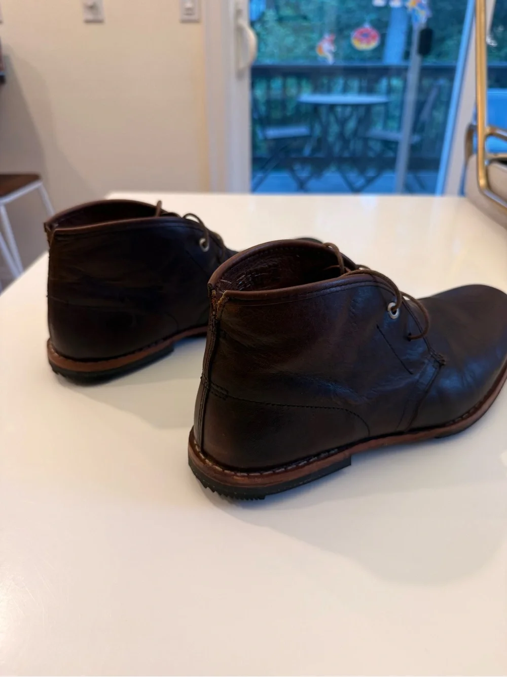 Men's Classic Brown Leather Lace-Up Shoes